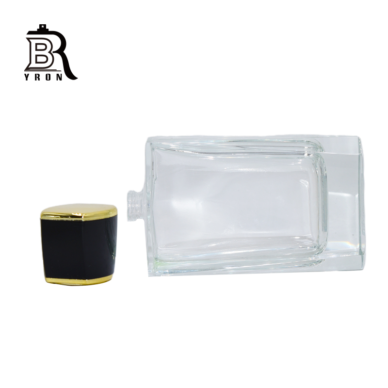 Clear_Glass_Bottle,100ml_Bottle,Bottle_With_Black_Cap