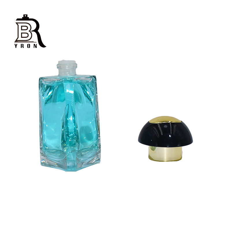 Full Black Bottle,  Gold Spray Cap, Perfume Bottle