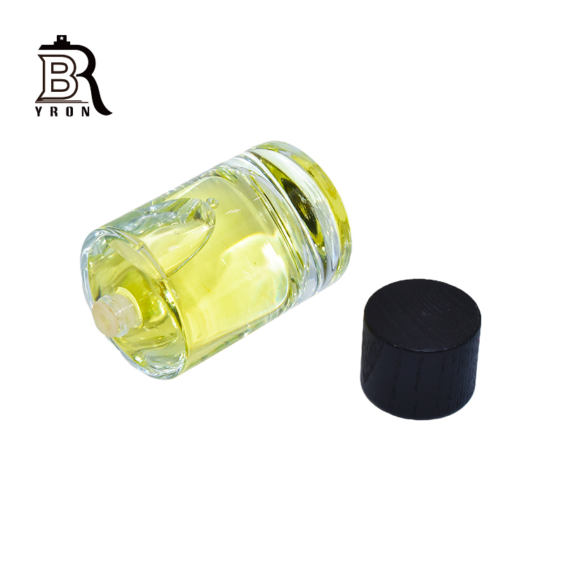 Clear_Glass_Bottle，100ml_Bottle