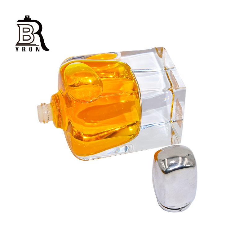 Customize Logo Bottle, Perfume Cap Bottles